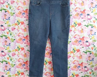 Levi's Pull-On Elastic Waist Jeans Size 18 Red Tab Vintage Plus Size Denim Pants Womens