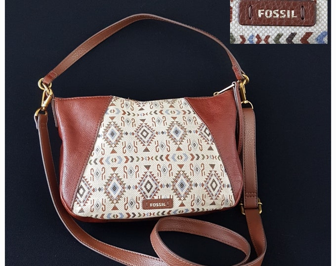 Vintage FOSSIL Brown Leather Handbag, Versatile with Removable Crossbody Shoulder Strap