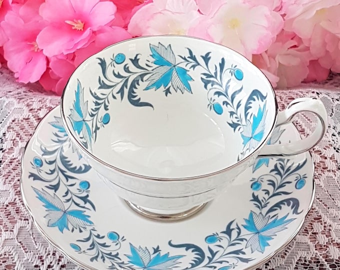 Vintage Grosvenor DEBUTANTE Hand Painted Bone China Tea Cup & Saucer with Platinum Edge, England 1960s