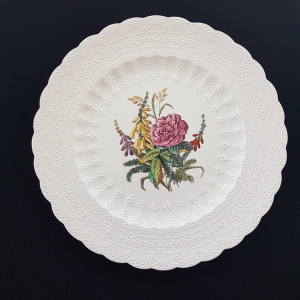 Copeland Spode HEATH & ROSE, Sets of 2 Dinner Plates, Multicolor Floral Center, Embossed Raised Lace Rim, Jewel Shape