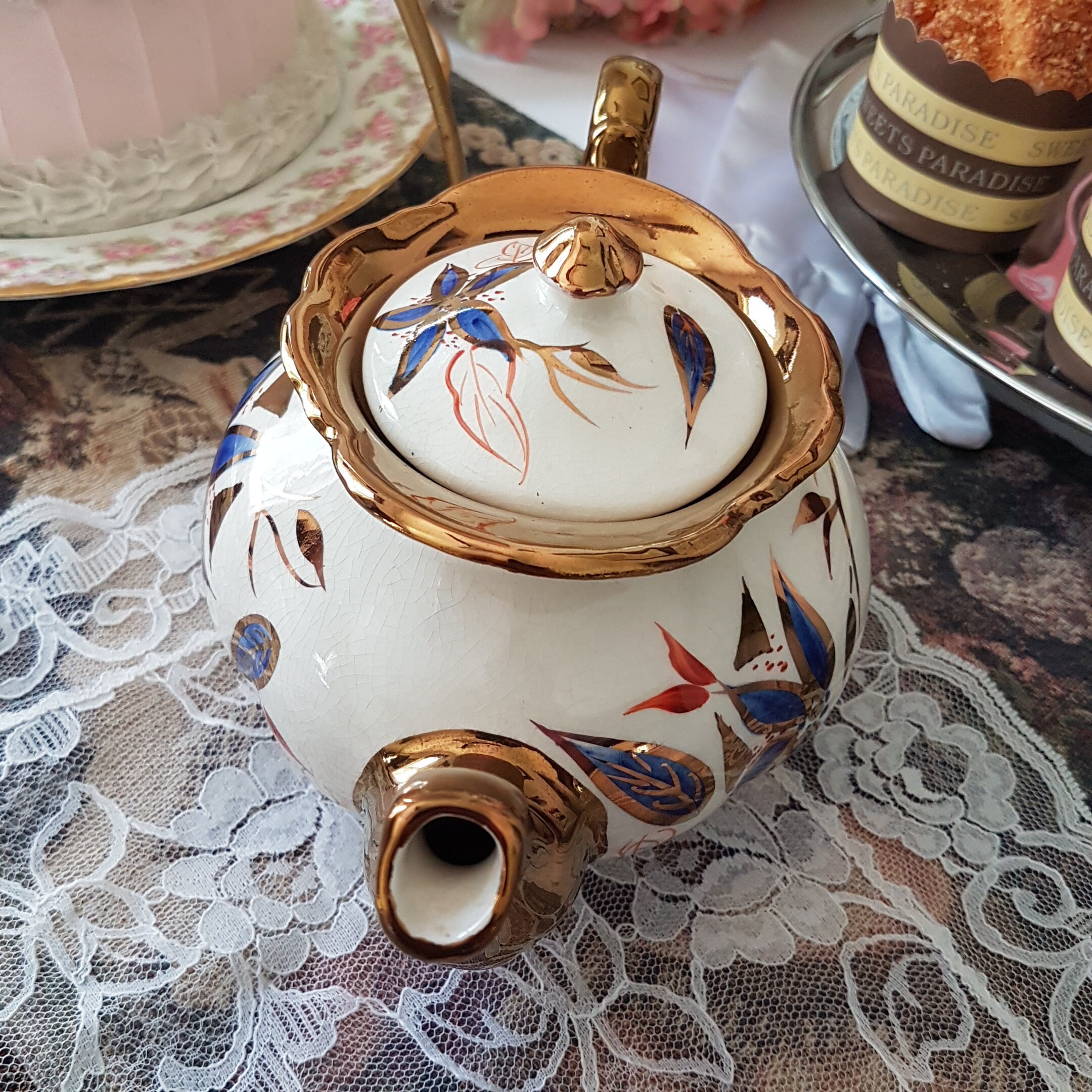 Vintage Price Kensington Teapot, 4 Cup, Hand Decorated Bold Blue Flower