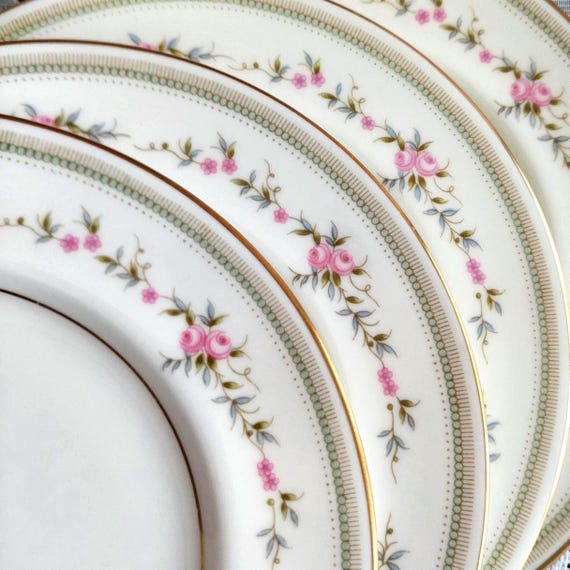 Mikasa Millbrooke 103 Bone China Side Plates Set Japan Vintage Floral Dinnerware