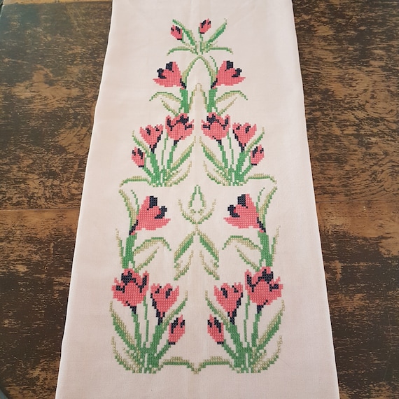 Vintage 51x44" Light Pink Linen Tablecloth with Hand-Embroidered Floral Design