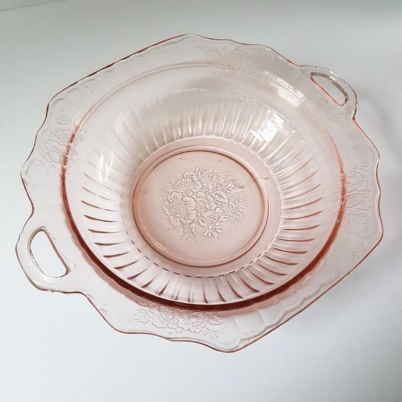 1930s Pink Mayfair Open Rose Handled Vegetable Serving Bowl, Anchor Hocking Pink Depression Glassware