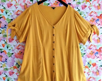 Plus Size Casual Fit & Flare Rayon Slub Button-Up Tied Short Sleeve Shirt 3XL