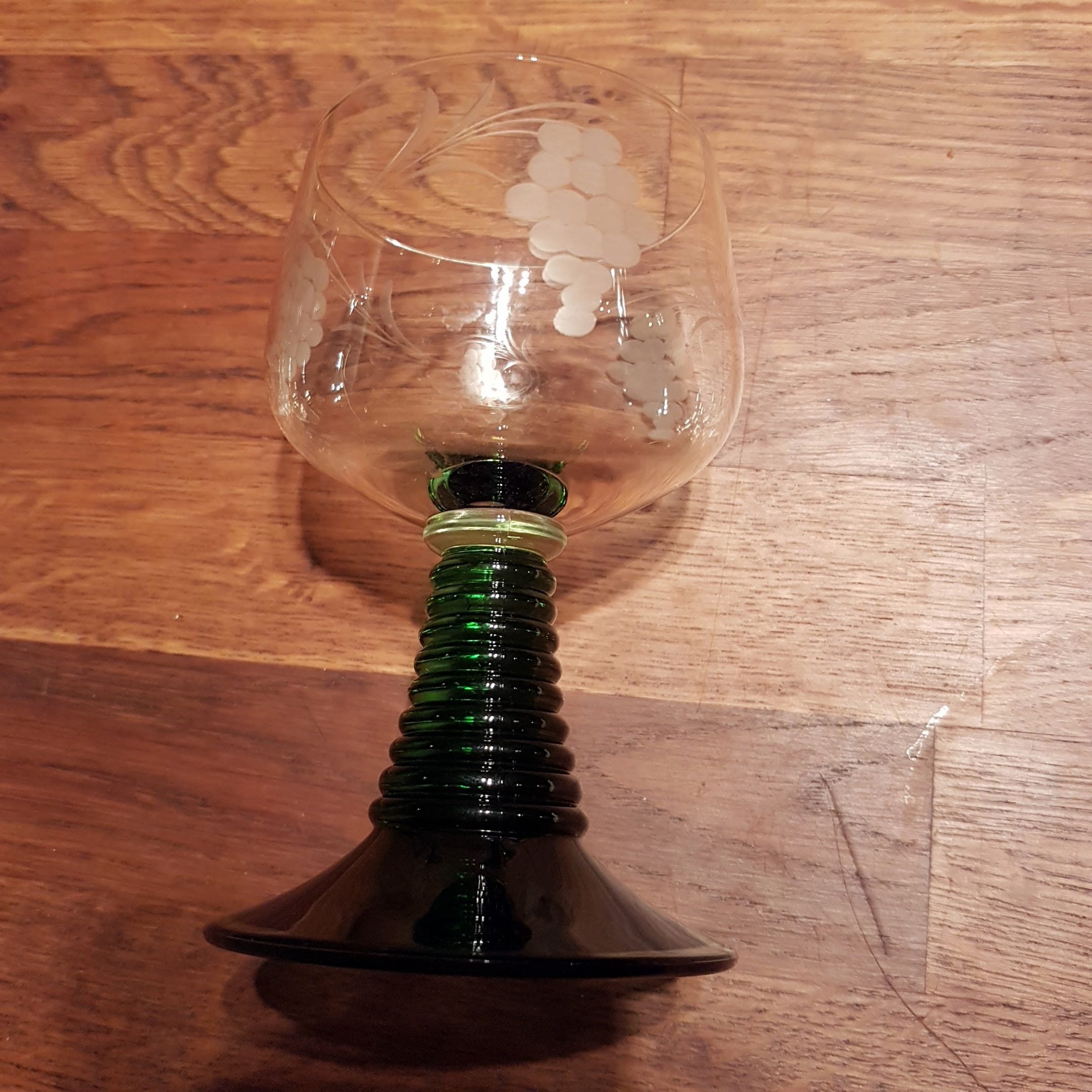 Set of 5 Ribbed Stem Etched Grape Design Wine Glasses (1970s) FREE