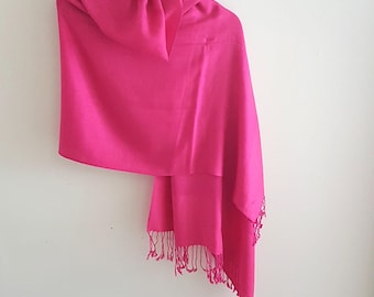 Elegant Pink Vintage Pashmina Scarf: Luxurious Evening Shawl for Weddings, Formal Events & Fashion