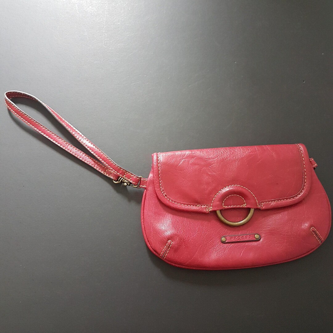 Bolso de mano vintage rojo de Liz Claiborne Clutch de piel sintética de  diseñador Axcess para eventos formales México