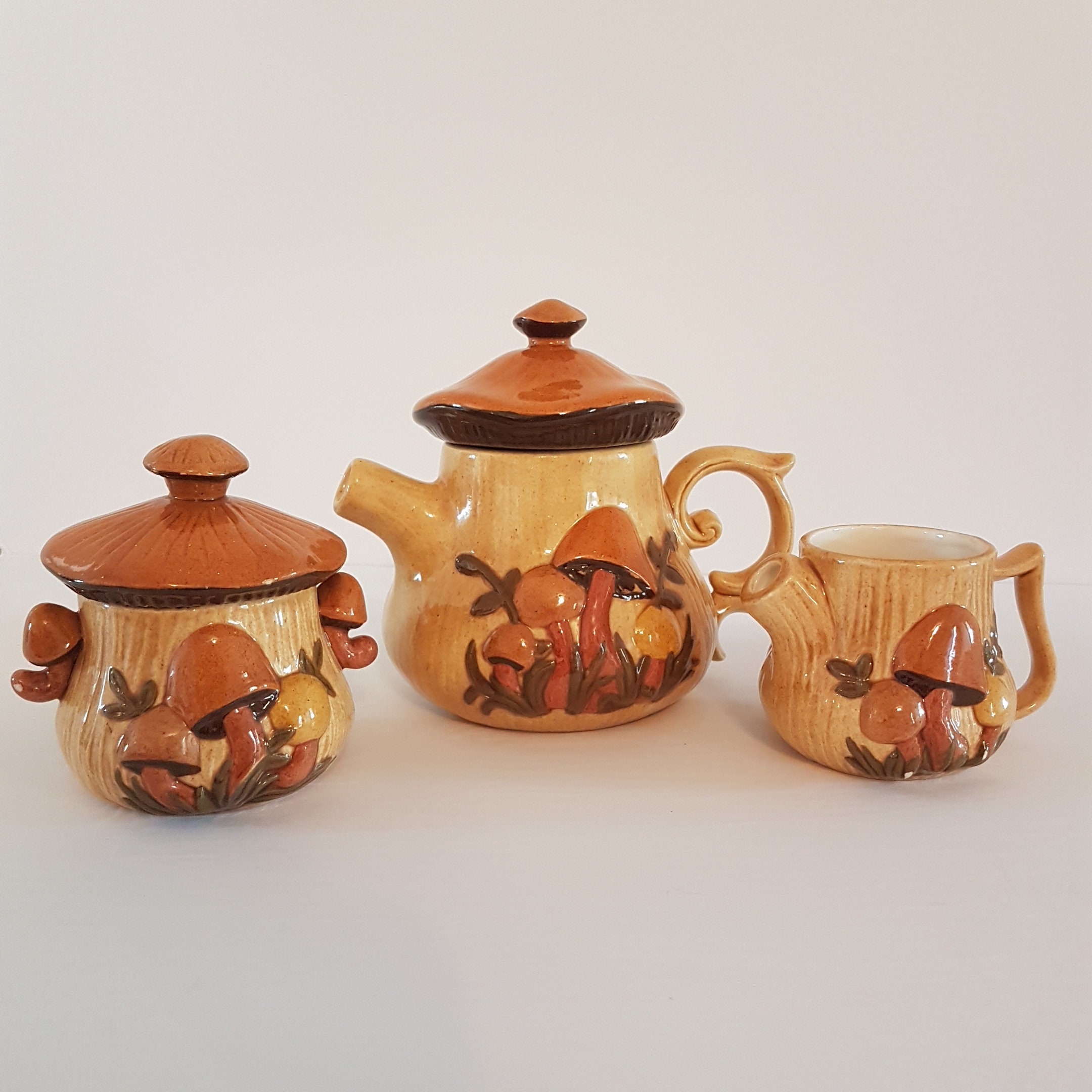 Arnel's Mushroom Pottery Tea Set, Mushroom Teapot Cream Sugar Set