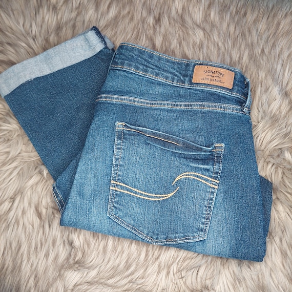 Vintage Signature by Levis Strauss Modern Capri - Plus Size Cropped Denim, Size 16