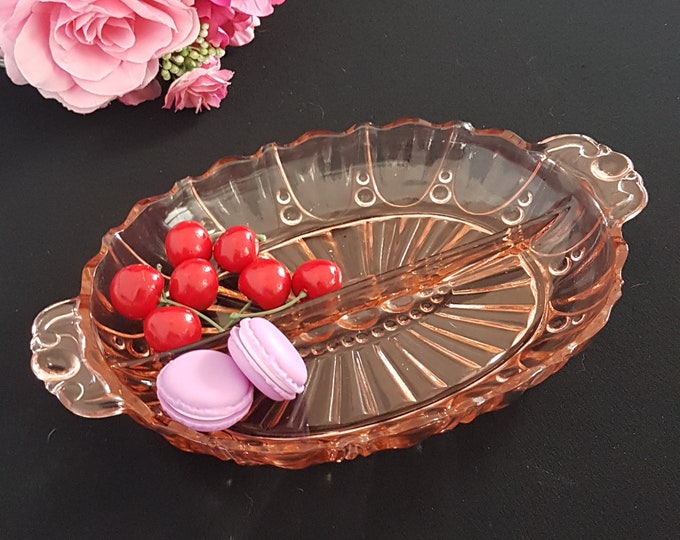 Anchor Hocking OYSTER & PEARL Pink Depression Glass, Divided Serving Dish