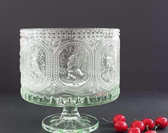 Vintage Glass Trifle Bowl with Rabbit Design - Easter Spring Entertaining Pedestal Dish