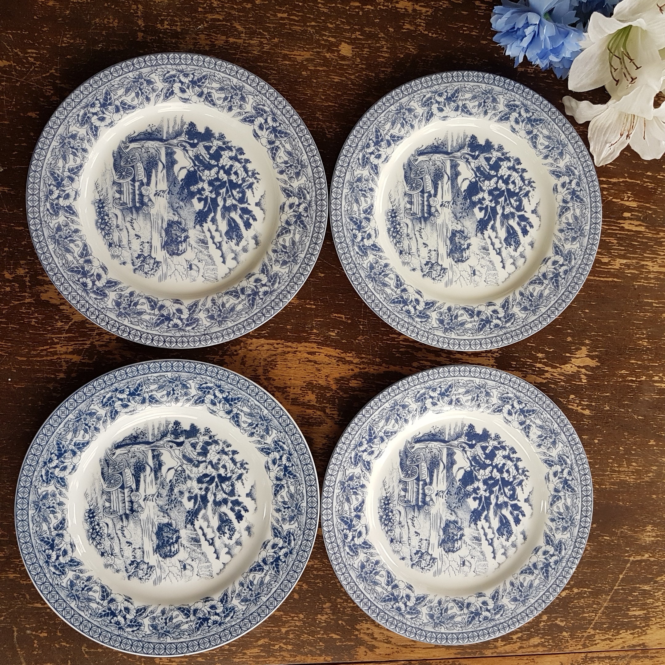 Royal Heritage Fine Porcelain COUNTRY COTTAGE, Vintage 7.5 Plate Set of