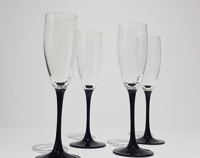 Luminarc DOMINO Champagne Glasses, 4oz, Vintage Black Stemmed Wine Glass, Set of 4