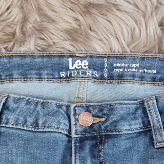 Lee Riders Midrise Capri Womens 18M Denim Pants