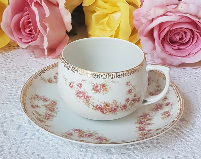 Porcelain Tea Cup and Saucer, Pink Rose Floral Sprays, Gold Overlay, Vintage Meito China, Japan, Similar to Bridal Rose