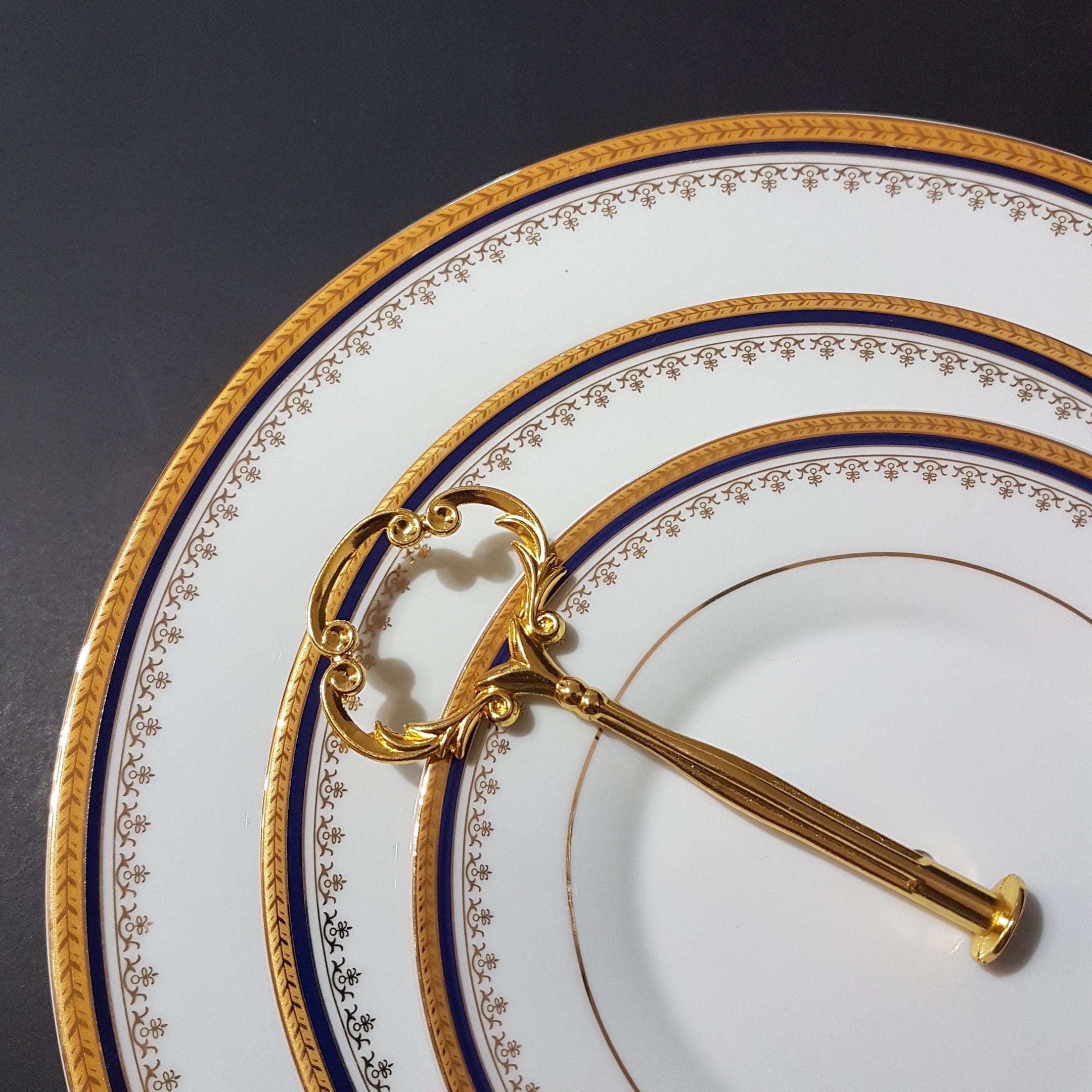3 Tier Cake Stand, Royal Vienna, Pattern RVG2, Blue Band, Gold Laurel
