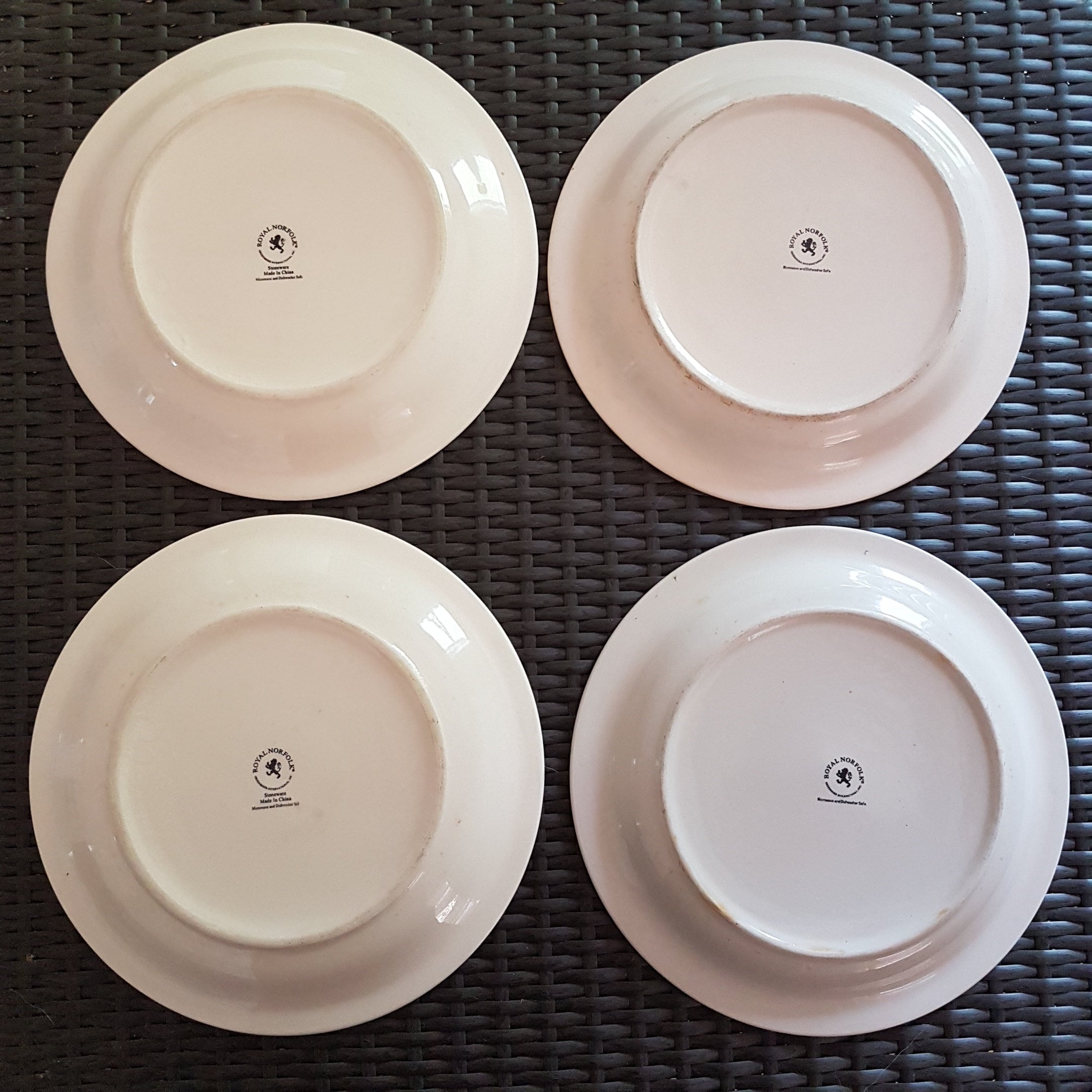 Vintage Royal Norfolk Stoneware Dinner Plates, Set of 2 MAMBO, Set of 2