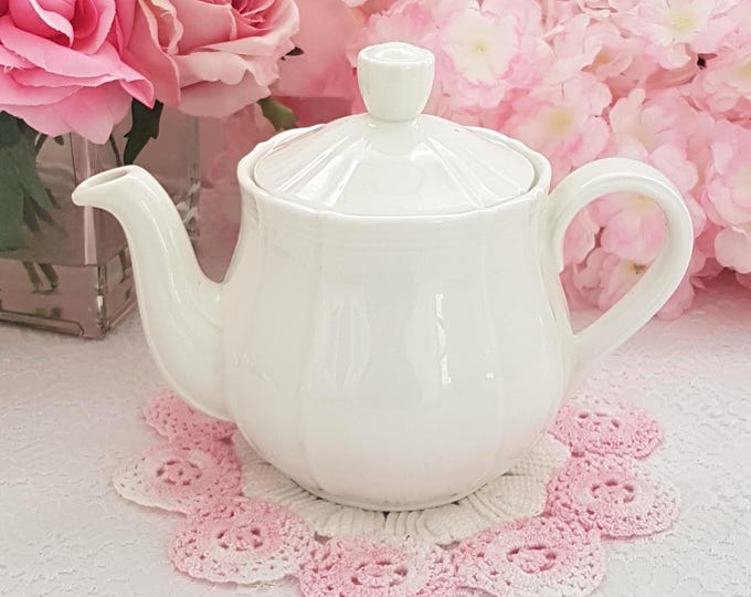 Royal Doulton HALLMARK White Teapot Fine China England
