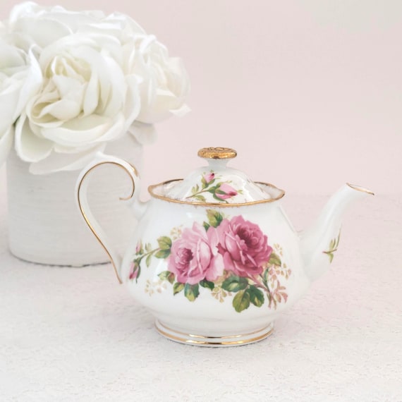 Rare 1941 Royal Albert American Beauty Bone China Mini Teapot (14oz) Tea for One
