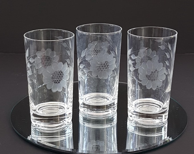 Hughes Cornflower 3pc Glass Tumblers: Etched 12-Petal Flower, 10oz Flat Non-Optic Drinkware