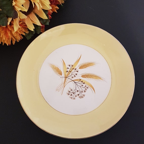 Autumn gold top wheat dishes