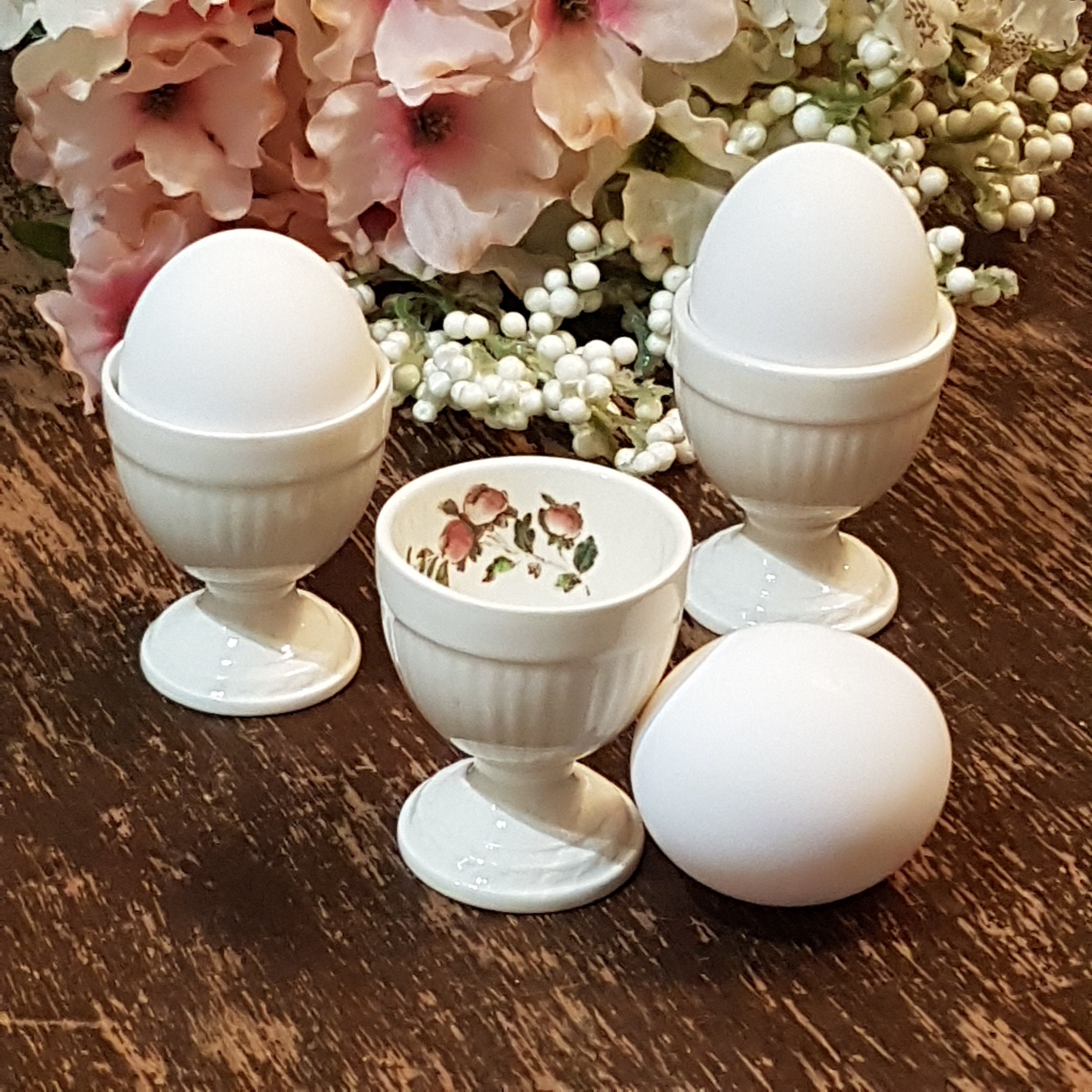 Wedgwood Edme CONWAY AK8384, Breakfast Egg Cups, Set of 3, Vintage
