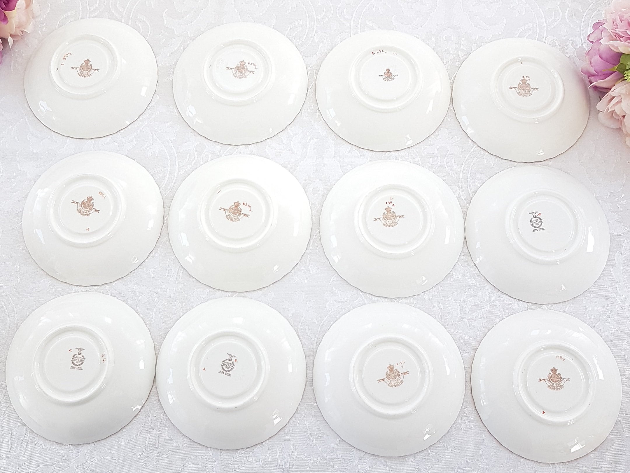 Set of 4 Minton Ancestral Teacups and Saucers, Bone China Set of 4 Minton Ancestral Teacups and Saucers, Bone China