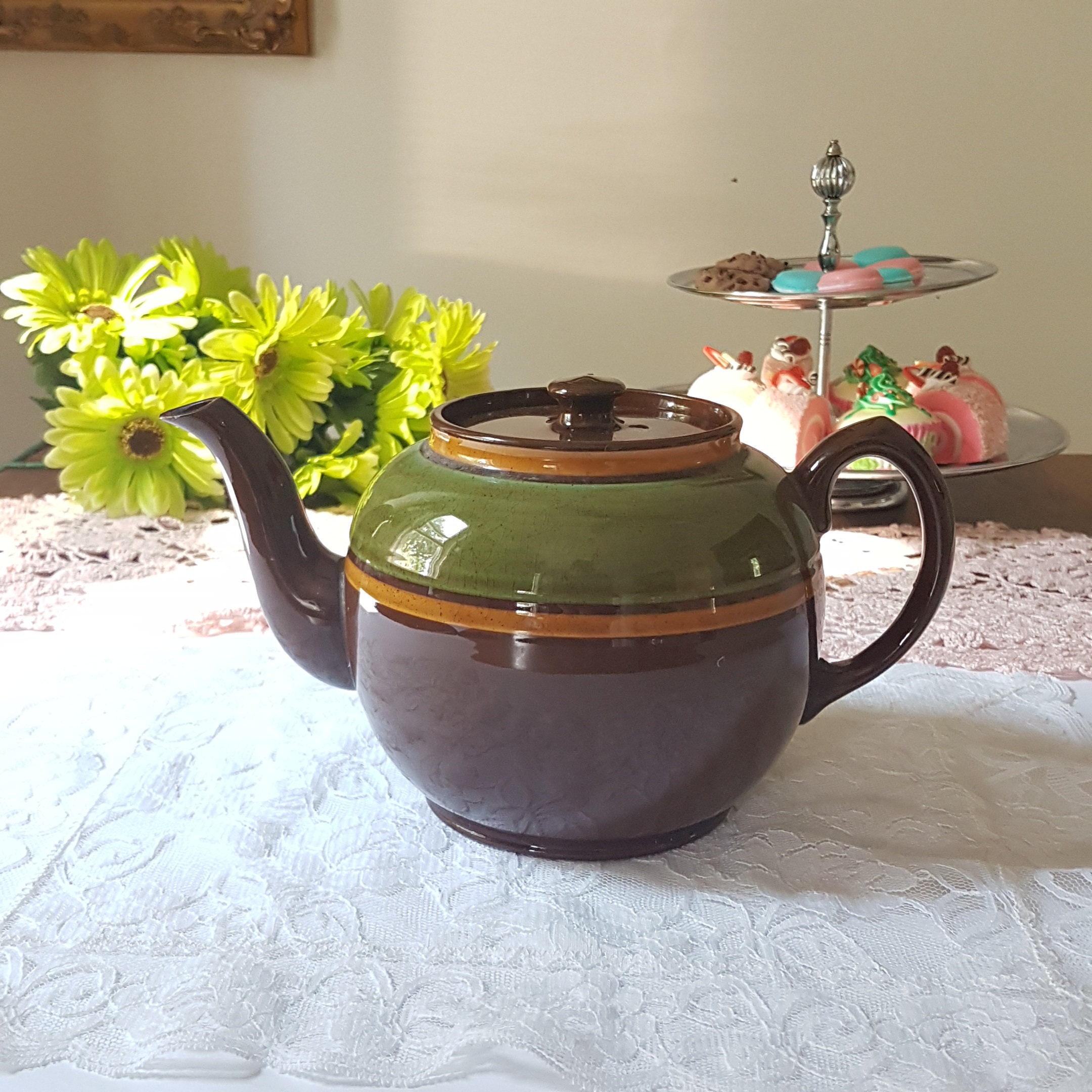 Vintage Sadler England Brown Betty Teapot, Large Full Size, 9 Cup
