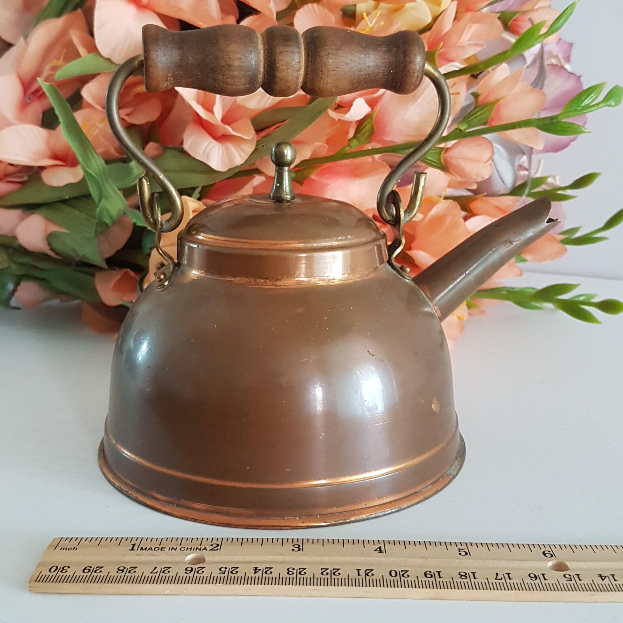 Vintage Copper Tea Kettle, Stovetop, Made in England, Brown Wooden