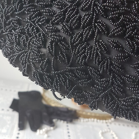 Vintage Black Beaded Purse, Evening Bag, Hang fro… - image 10