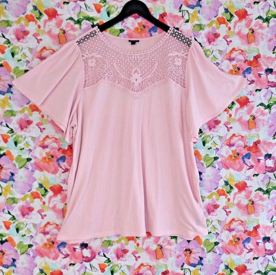 Torrid Women's Plus Size 3X Pink Crochet Lace Tunic with Flutter Sleeves