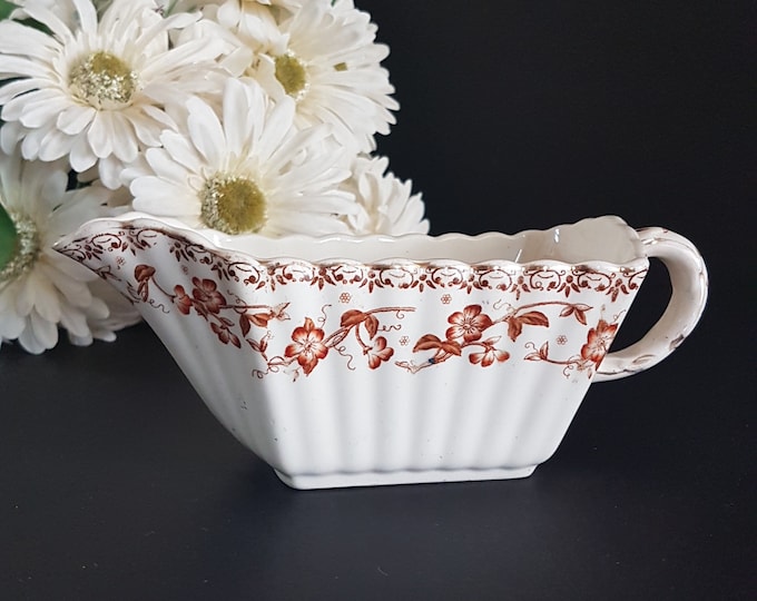 Antique Dale Hall Pottery PELHAM Gravy Sauce Boat, Hand Crafted in Burslem England, 1892