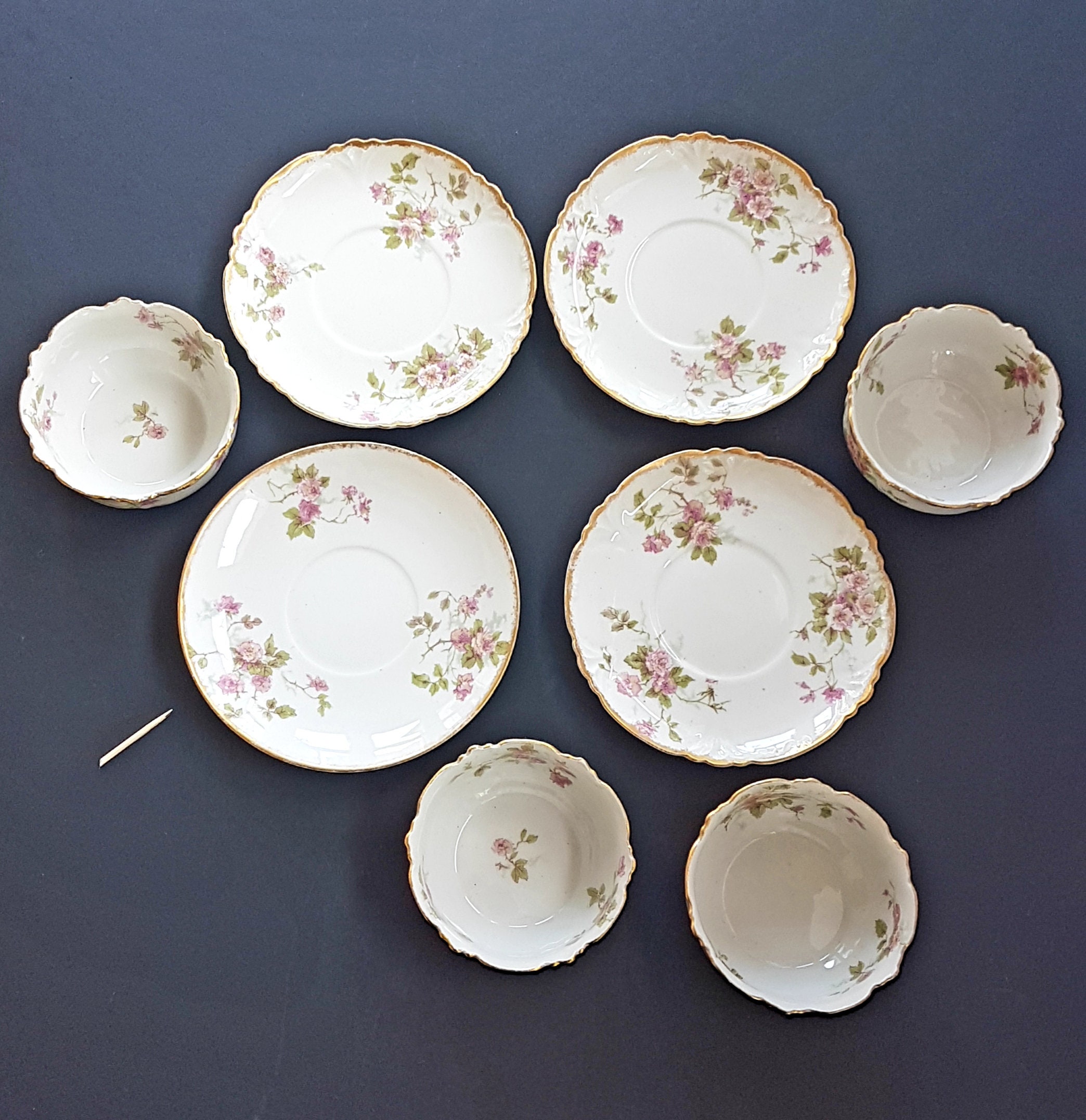4 Dessert Bowls with Saucers, CH Field Haviland Limoges France, Pink