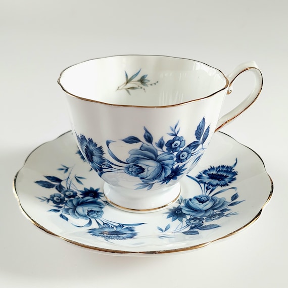 Blue and White English Bone China Tea Cup Blue Rose Pattern Made in England