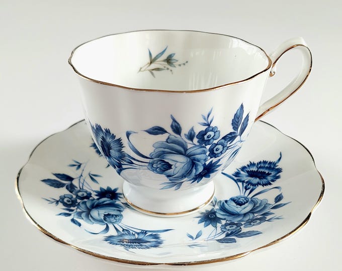 Blue and White English Bone China Tea Cup Blue Rose Pattern Made in England