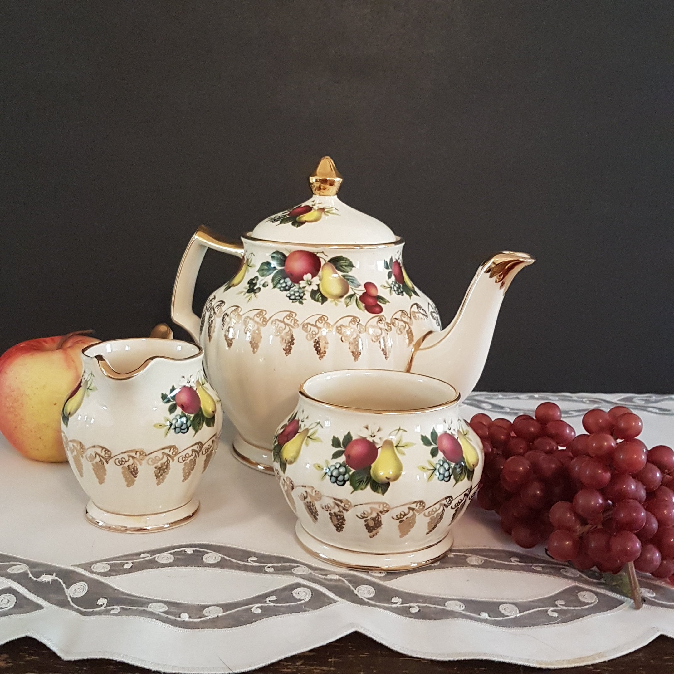 Teapot Set, Vintage Sadler Teapot Cream & Sugar Set, 5 Cup Tea Pot