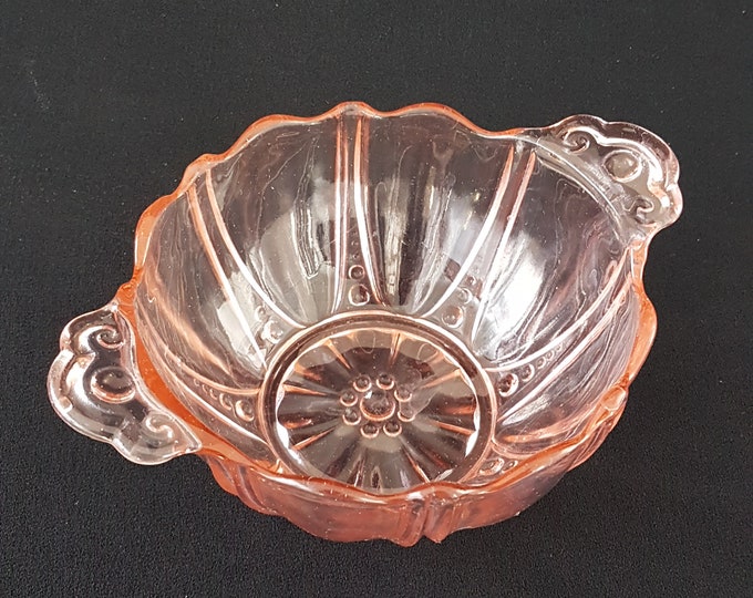 Anchor Hocking OYSTER AND PEARL Pink Depression Glass Bon Bon Bowl