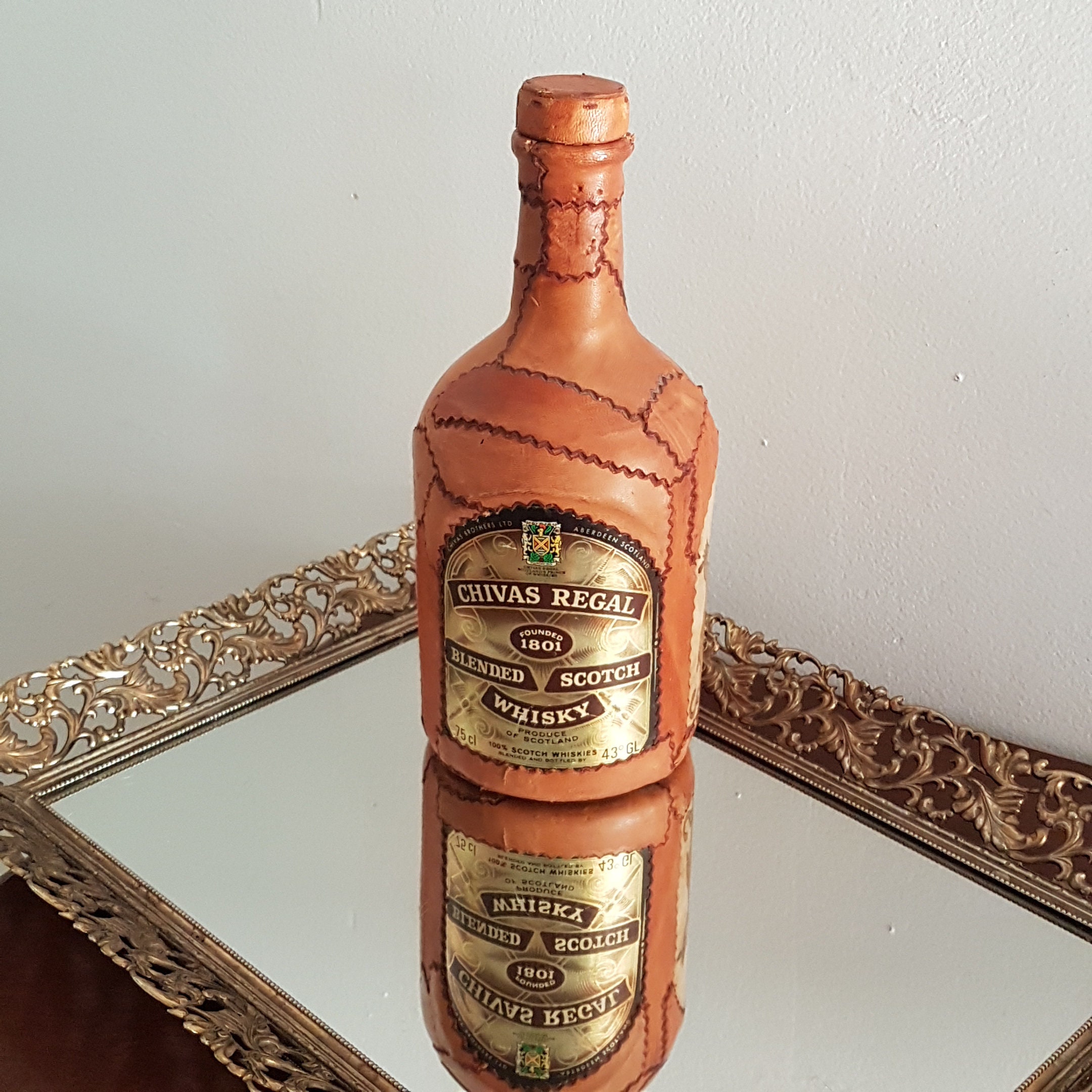 Liquor decanter, leather bottle, bar set, leather tray, Vintage bottle