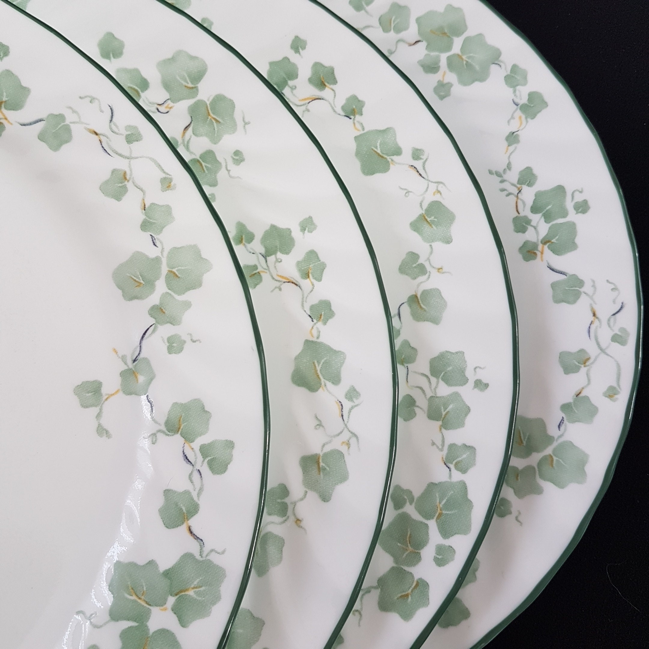 Vintage Corelle CALLAWAY Ivy Dinner Plates, Set of 4, Made in USA