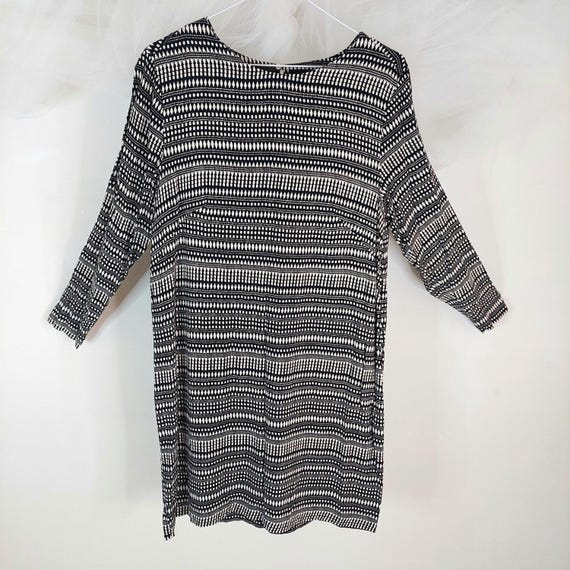 Mercer Madison Black White Geometric Print Shift Dress 100% Viscose Size 8 to 10