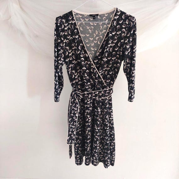 Jacob Black Cream Ginkgo Leaf Print Wrap Dress 3/4 Sleeve Professional Office Midi Size Medium