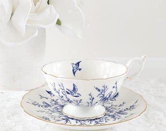 Vintage Coalport Blue Birds Twigs Teacup Saucer Pattern 8365 Bone China England Gold Trim