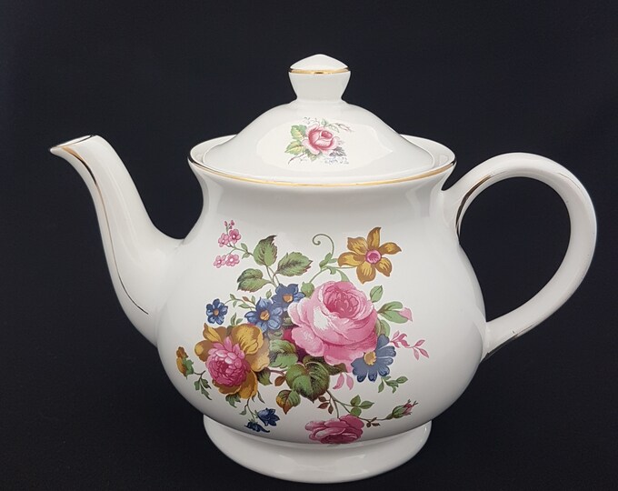 Vintage Sadler Teapot with Pink Rose Posy, 4 Cup, Made in England