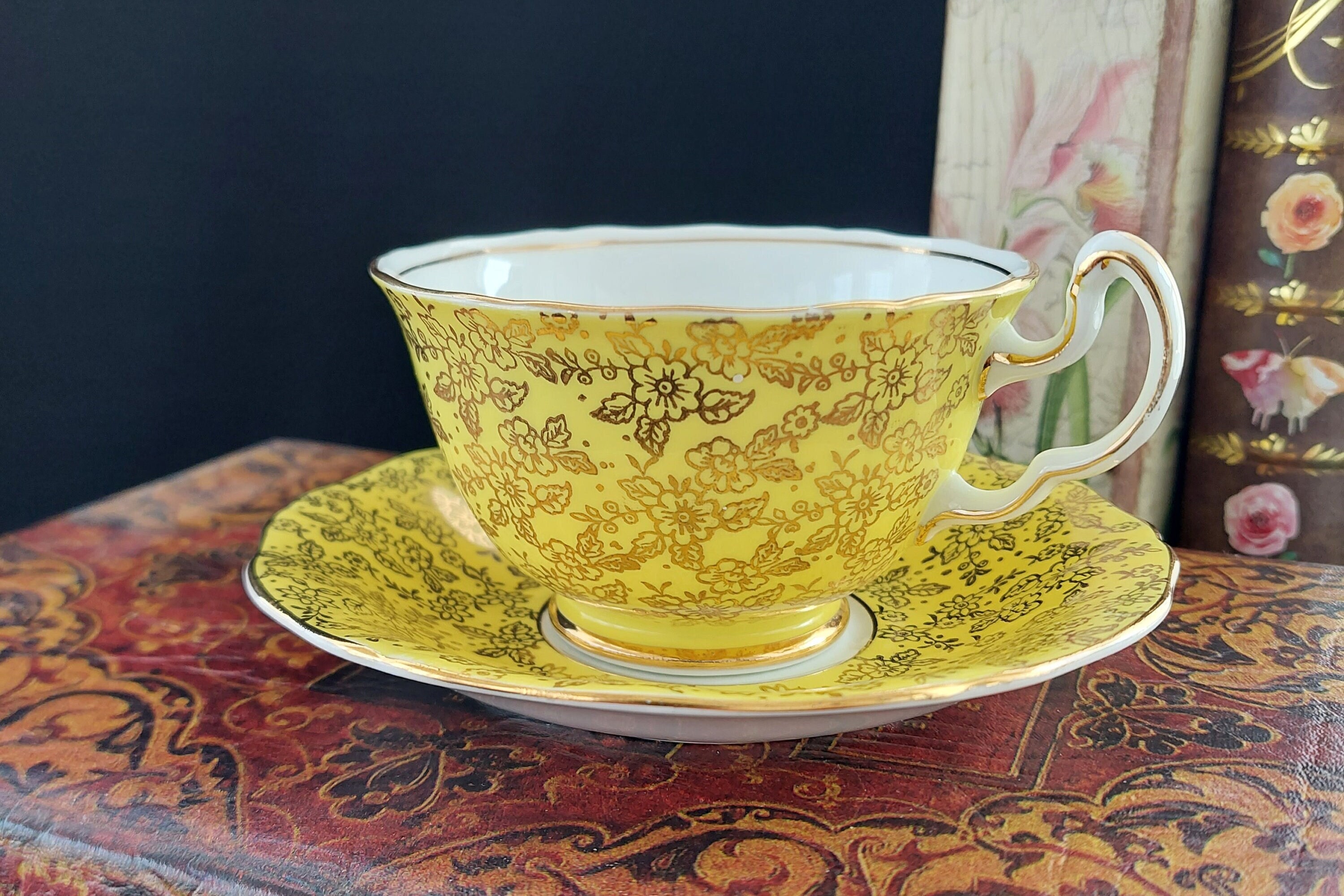 adderley-bone-china-tea-cup-and-saucer-yellow-with-floral-gold-chintz
