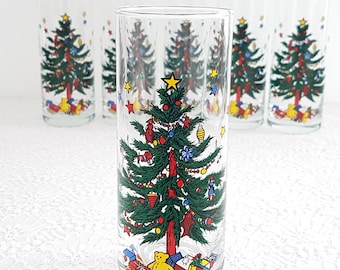 6pc Panache Christmas Glasses Set with Trimmed Christmas Tree Presents