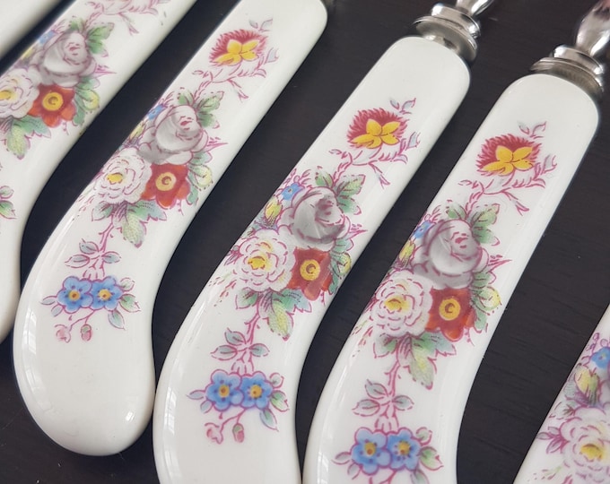 Royal Crown Derby Derby Posies 12 pc Dessert Fork Knife Set with Bone China Handles