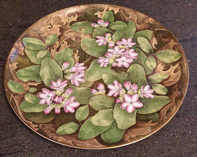 Nova Scotia Mayflower Sunrise Bone China Collector Plate Provincial Territorial Floral Emblems Canada Souvenir