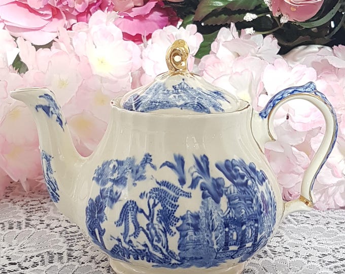Blue Willow Sadler Teapot for One