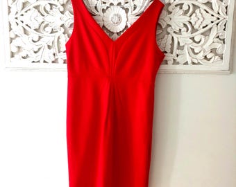 Adrienne Vittadini Red Sleeveless V-Neck Mini Dress with Starburst Waist Pleating